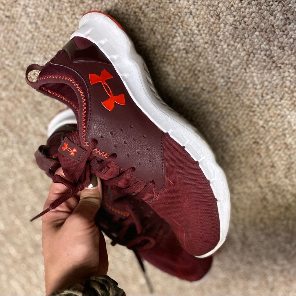 Woman’s Maroon Under Armor Athletic Sneakers